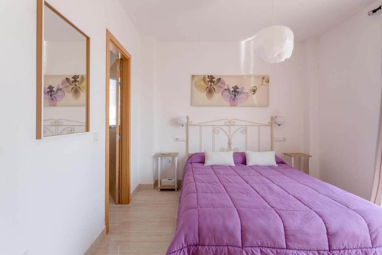 Apartamento Corazon De Нерха Екстериор снимка
